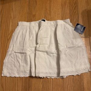 Girls Basic Editions White Eyelet Skirt - Size XL (14/16)